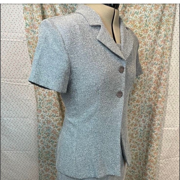 Twin Set - Picture 4 of 5